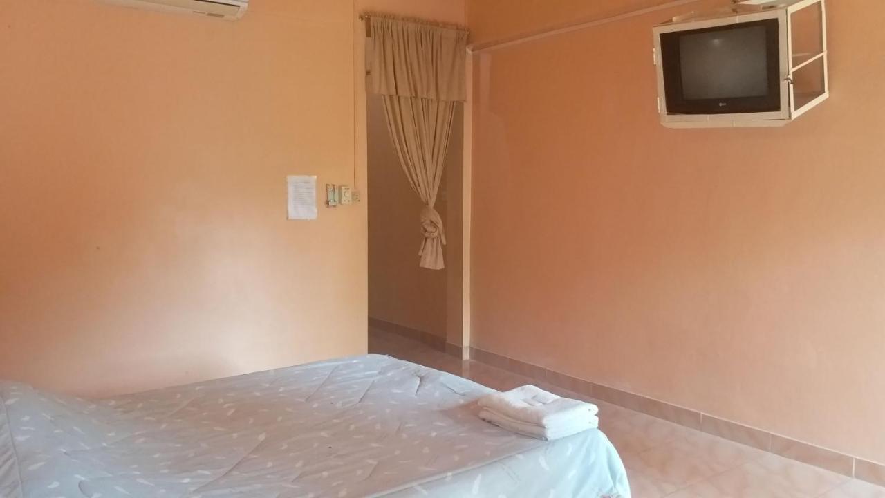 Pak Chong The 99 Inn Hotel מראה חיצוני תמונה
