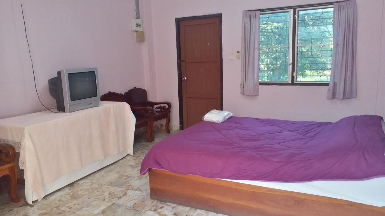 Pak Chong The 99 Inn Hotel מראה חיצוני תמונה